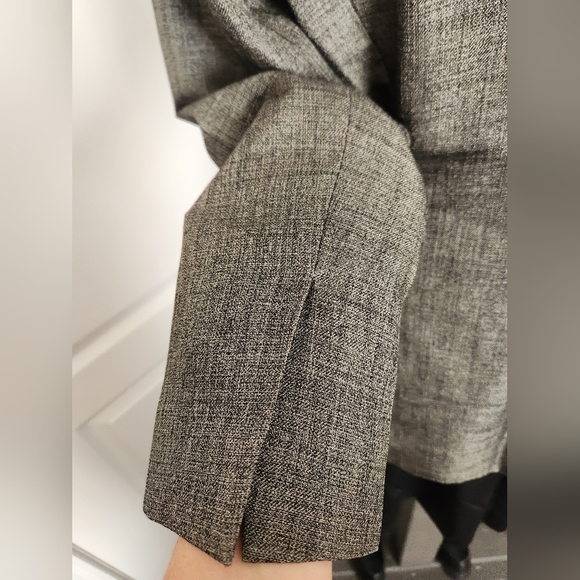 Women's Elie Tahari Wool Blend Blazer Size 4 - Picture 10 of 13